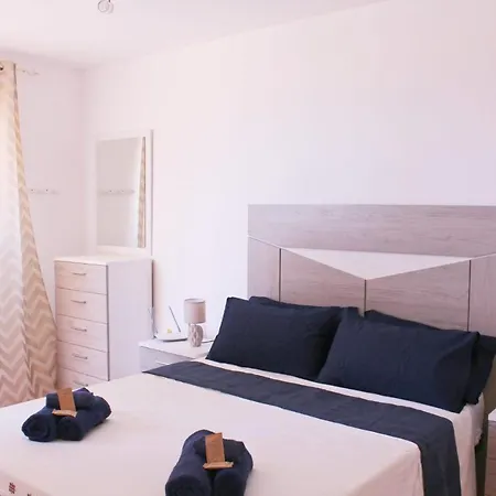 Triplex Balcon Del Atlantico Semesterbostad