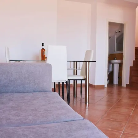 Triplex Balcon Del Atlantico Caleta De Fuste * 칼레타데푸스테